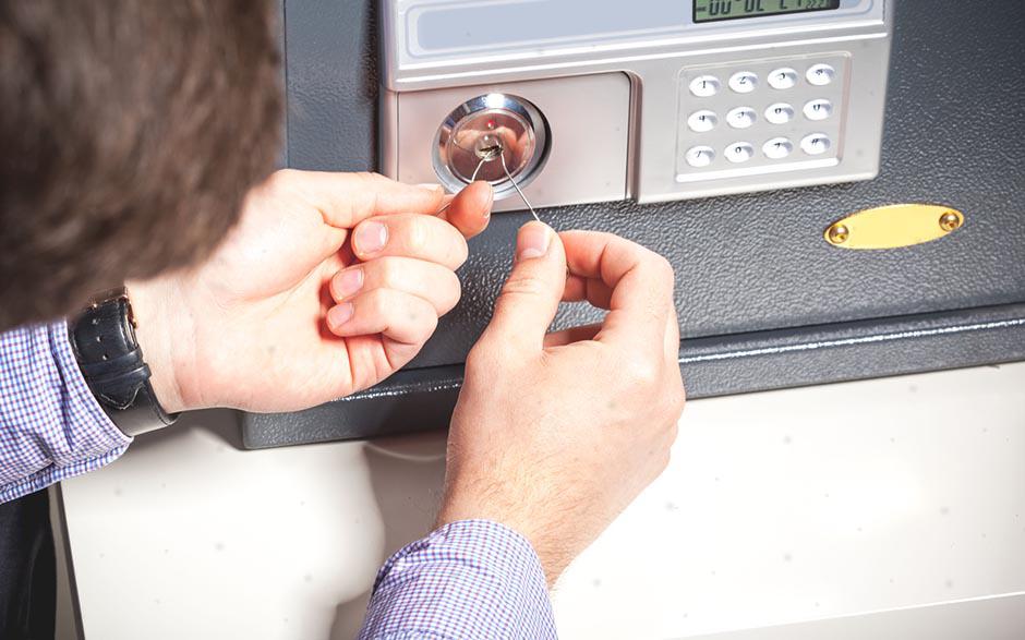 Rognac ouvrir une porte Bricard